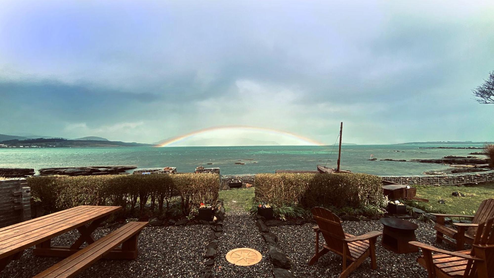 Carnmhor, Isle Of Skye - Stunning 242 Year Old Cottage On Its Own Sea Shore! Breakish Exterior photo